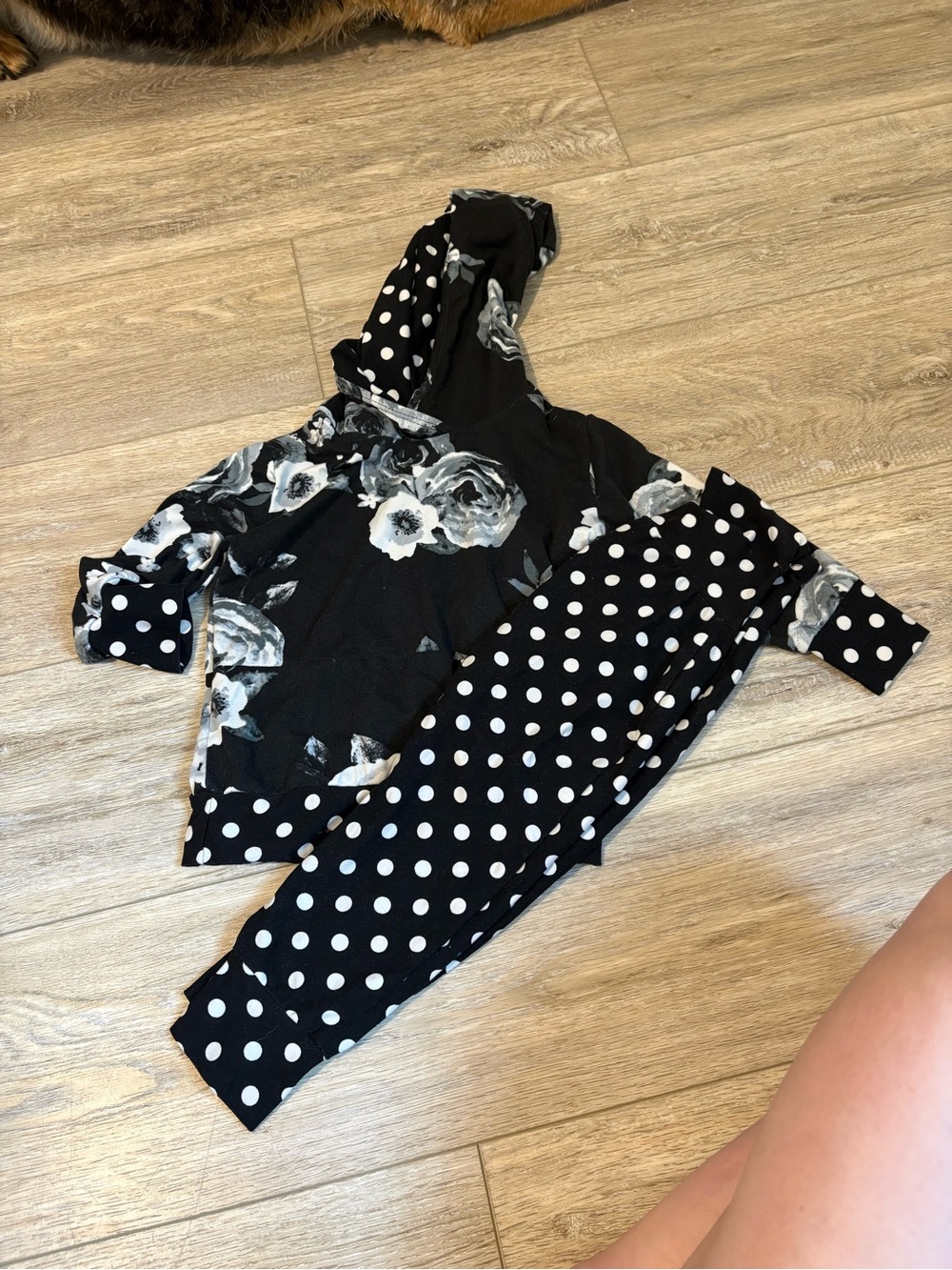 NORA JAMES CLOSET | Black Floral & Polka Dot Kids Matching Hoodie Set